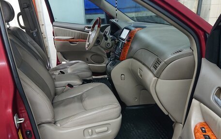 Toyota Sienna II рестайлинг, 2008 год, 1 950 000 рублей, 10 фотография