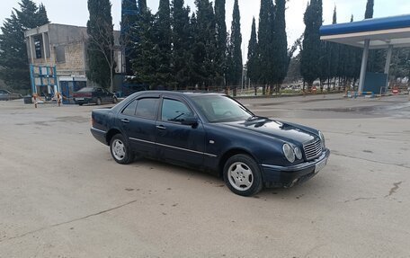 Mercedes-Benz E-Класс, 1997 год, 570 000 рублей, 13 фотография