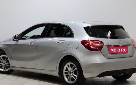 Mercedes-Benz A-Класс, 2013 год, 1 229 000 рублей, 2 фотография