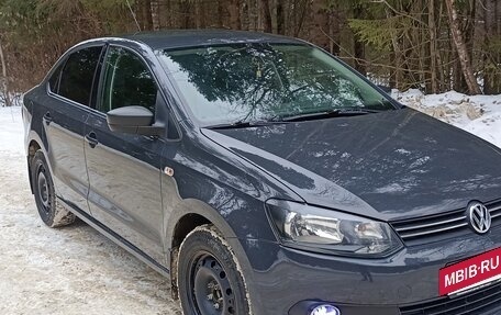 Volkswagen Polo VI (EU Market), 2011 год, 730 000 рублей, 3 фотография