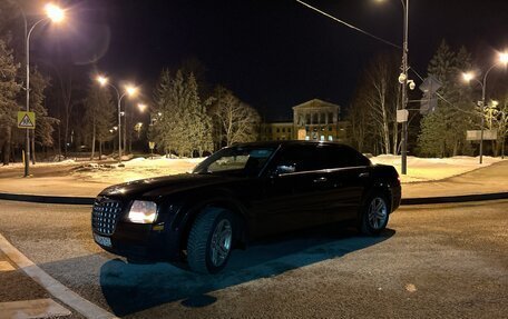 Chrysler 300C II, 2005 год, 950 000 рублей, 3 фотография