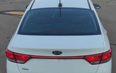 KIA Rio IV, 2018 год, 950 000 рублей, 8 фотография