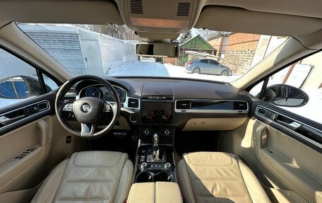 Volkswagen Touareg III, 2013 год, 2 700 000 рублей, 21 фотография