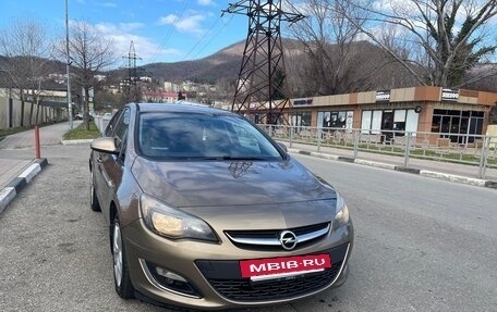 Opel Astra J, 2012 год, 990 000 рублей, 10 фотография