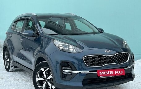 KIA Sportage IV рестайлинг, 2019 год, 2 219 000 рублей, 2 фотография