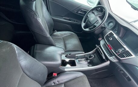 Honda Accord IX рестайлинг, 2013 год, 1 250 000 рублей, 4 фотография