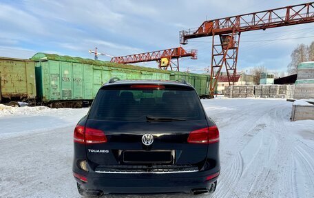 Volkswagen Touareg III, 2012 год, 1 850 000 рублей, 4 фотография