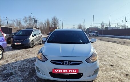 Hyundai Solaris II рестайлинг, 2013 год, 670 000 рублей, 8 фотография