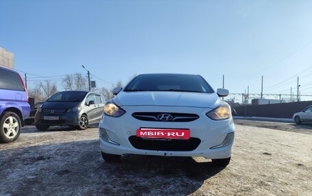 Hyundai Solaris II рестайлинг, 2013 год, 670 000 рублей, 4 фотография