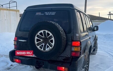 Mitsubishi Pajero III рестайлинг, 1993 год, 400 000 рублей, 4 фотография