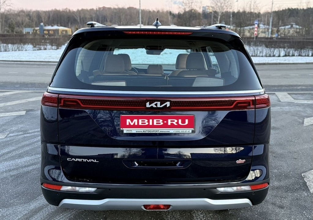 KIA Carnival, 2023 год, 4 200 000 рублей, 5 фотография