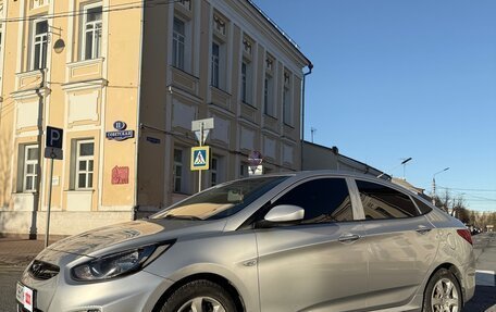 Hyundai Solaris II рестайлинг, 2013 год, 870 000 рублей, 10 фотография