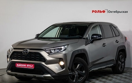 Toyota RAV4, 2022 год, 3 929 000 рублей, 1 фотография