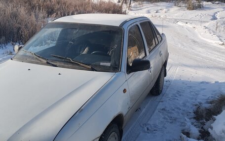 Daewoo Nexia I рестайлинг, 2001 год, 83 000 рублей, 6 фотография