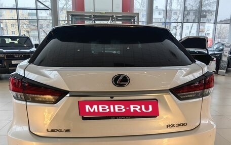 Lexus RX IV рестайлинг, 2022 год, 8 799 000 рублей, 4 фотография