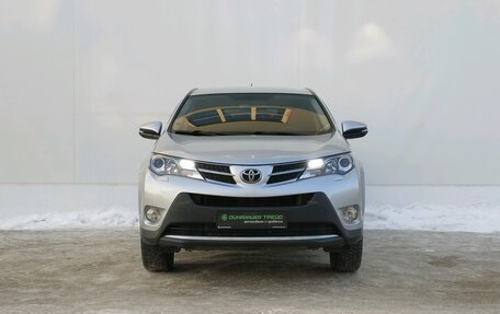 Toyota RAV4, 2012 год, 1 850 000 рублей, 2 фотография