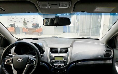 Hyundai Solaris II рестайлинг, 2013 год, 707 000 рублей, 14 фотография