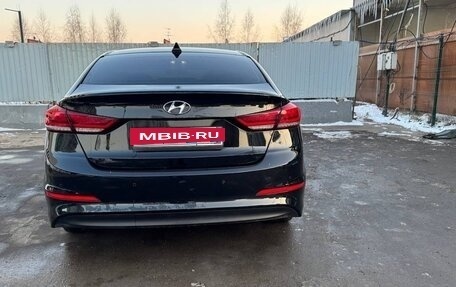 Hyundai Elantra VI рестайлинг, 2017 год, 1 500 000 рублей, 3 фотография