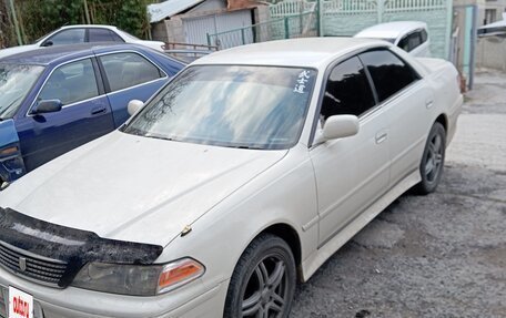 Toyota Mark II VIII (X100), 1997 год, 830 000 рублей, 1 фотография