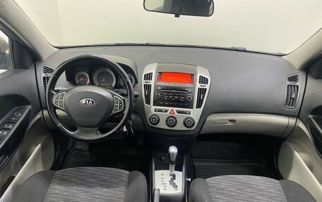 KIA cee'd I рестайлинг, 2009 год, 860 000 рублей, 10 фотография