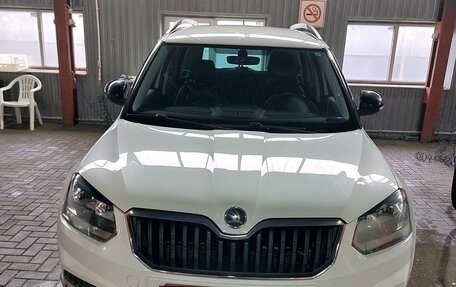 Skoda Yeti I рестайлинг, 2017 год, 1 800 000 рублей, 11 фотография