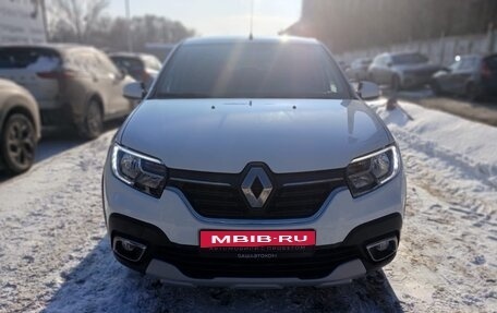 Renault Logan II, 2021 год, 1 100 000 рублей, 2 фотография