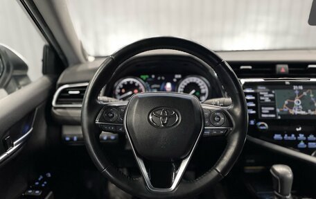 Toyota Camry, 2020 год, 3 347 000 рублей, 10 фотография