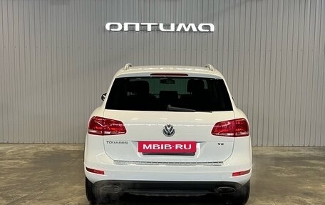 Volkswagen Touareg III, 2013 год, 2 097 000 рублей, 6 фотография