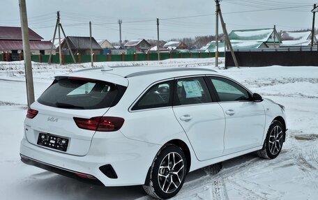 KIA cee'd III, 2024 год, 2 999 999 рублей, 25 фотография