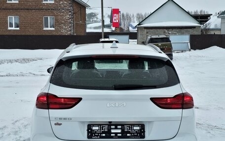 KIA cee'd III, 2024 год, 2 999 999 рублей, 26 фотография