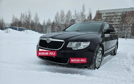 Skoda Superb III рестайлинг, 2010 год, 1 350 000 рублей, 6 фотография