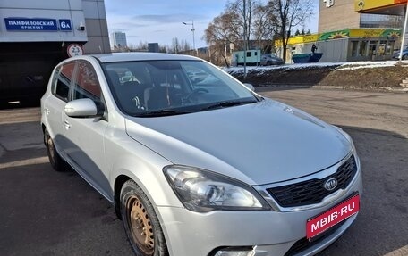 KIA cee'd I рестайлинг, 2012 год, 920 000 рублей, 1 фотография