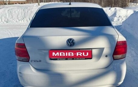 Volkswagen Polo VI (EU Market), 2010 год, 500 000 рублей, 4 фотография