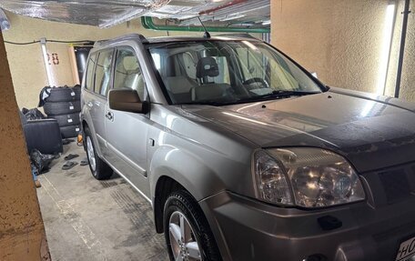 Nissan X-Trail, 2005 год, 715 000 рублей, 14 фотография