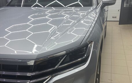 Volkswagen Touareg III, 2018 год, 6 299 000 рублей, 4 фотография