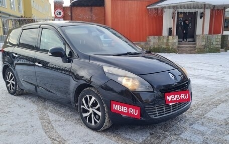 Renault Scenic III, 2010 год, 825 000 рублей, 3 фотография