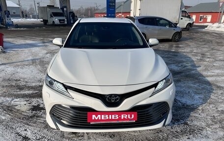 Toyota Camry, 2019 год, 3 100 000 рублей, 3 фотография