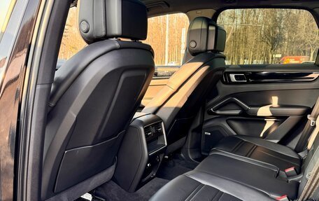 Porsche Cayenne III, 2020 год, 9 099 000 рублей, 11 фотография