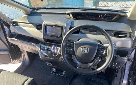 Honda Freed II, 2019 год, 1 740 000 рублей, 4 фотография