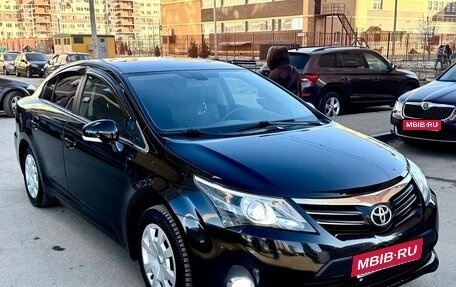 Toyota Avensis III рестайлинг, 2012 год, 1 150 000 рублей, 1 фотография