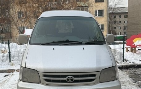 Toyota Town Ace III, 2000 год, 950 000 рублей, 1 фотография