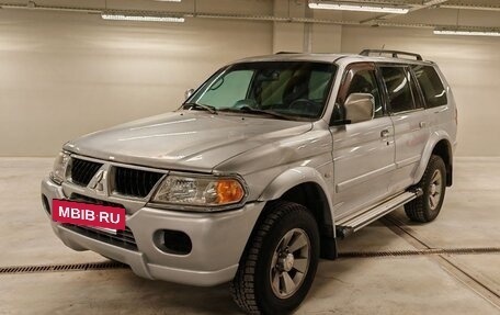 Mitsubishi Pajero Sport II рестайлинг, 2008 год, 800 000 рублей, 3 фотография