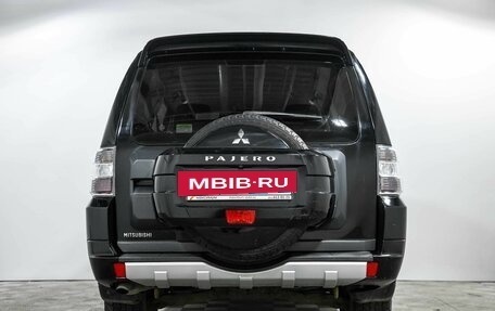 Mitsubishi Pajero IV, 2014 год, 2 300 000 рублей, 6 фотография