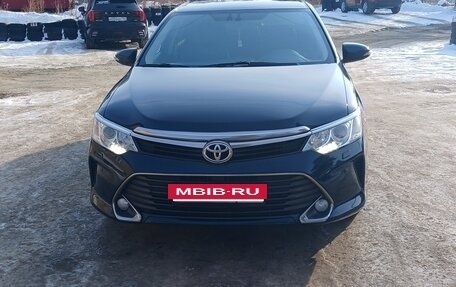 Toyota Camry, 2015 год, 2 250 000 рублей, 5 фотография