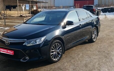 Toyota Camry, 2015 год, 2 250 000 рублей, 2 фотография