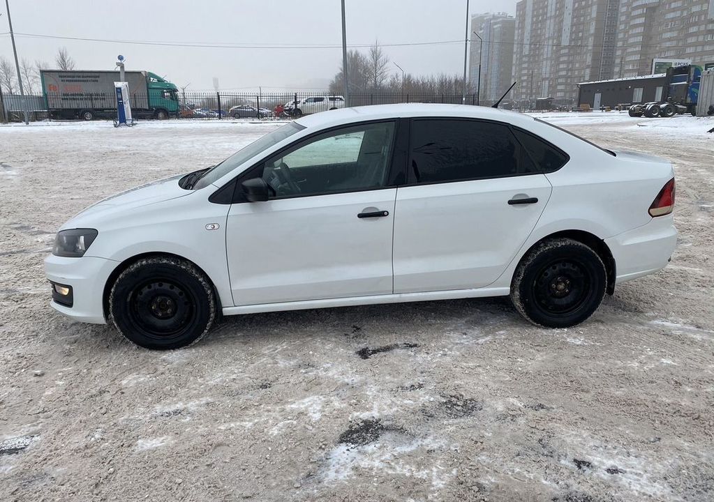 Volkswagen Polo, 2016 год, 980 000 рублей, 6 фотография