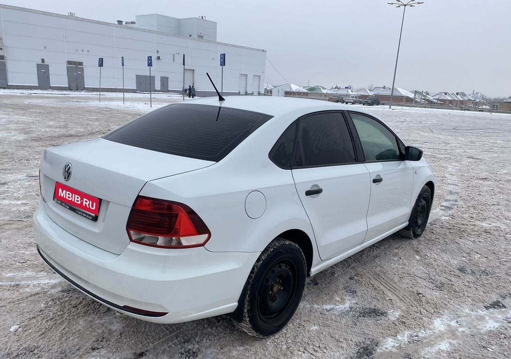 Volkswagen Polo, 2016 год, 980 000 рублей, 2 фотография