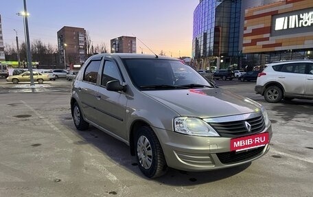 Renault Logan I, 2011 год, 670 000 рублей, 2 фотография