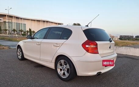 BMW 1 серия, 2008 год, 980 000 рублей, 4 фотография