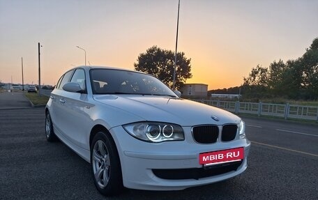 BMW 1 серия, 2008 год, 980 000 рублей, 7 фотография